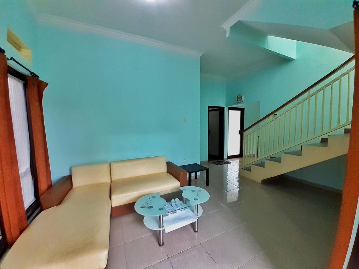 Villa 3 Bedroom Edelweis No. 7 Near Museum Angkut Бату Экстерьер фото